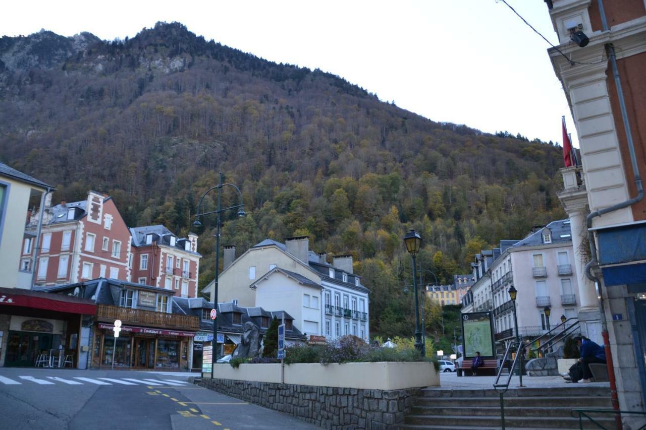 Appartamento Petit studio dans immeuble de caractère Cauterets Esterno foto