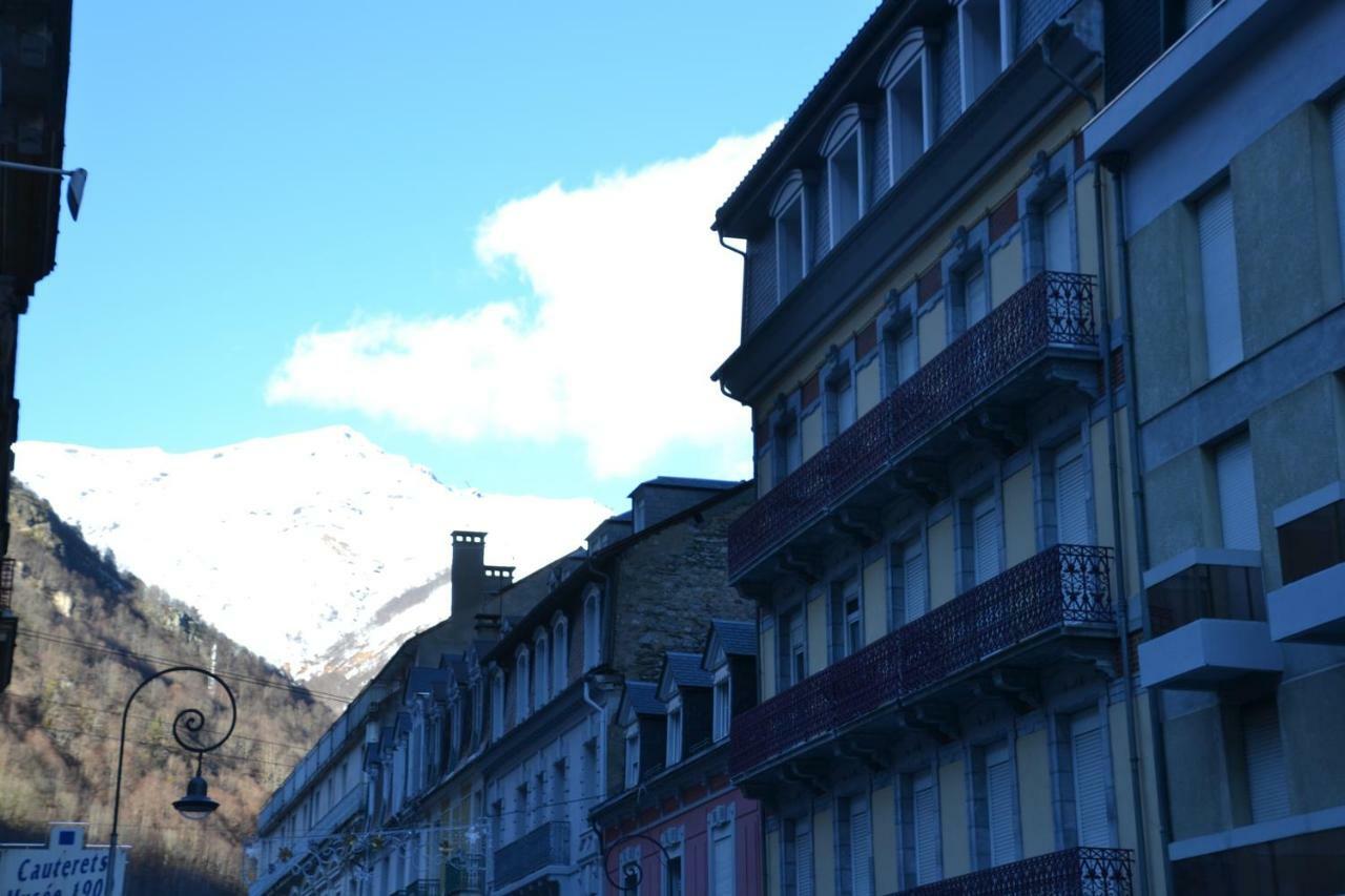 Appartamento Petit studio dans immeuble de caractère Cauterets Esterno foto