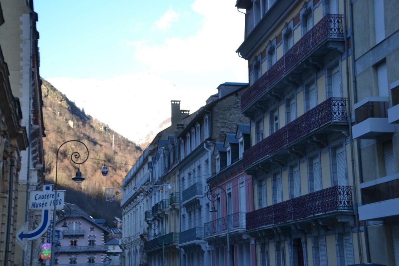 Appartamento Petit studio dans immeuble de caractère Cauterets Esterno foto